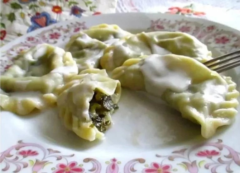 Вареники с щавелем