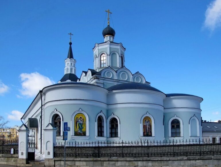Воздвижение Креста Господня: что за праздник, что можно и что нельзя делать в этот день