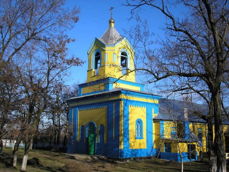 Воздвижение Креста Господня: что за праздник, что можно и что нельзя делать в этот день